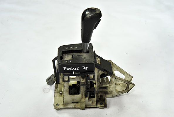 ford cıkma yedek focus 2 otomatik fites arayıcı